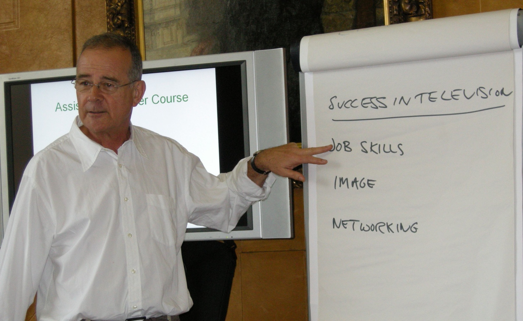 Andrew Snell delivering a training course